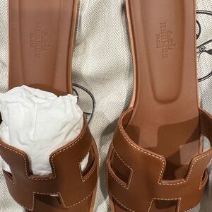 New Hermès Oran Gold Brown Leather Sandals
